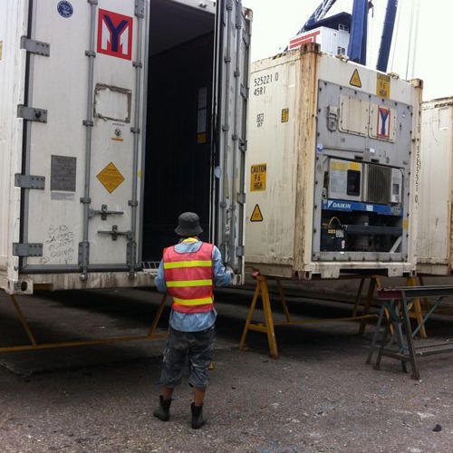 Close Body Container Truck Service