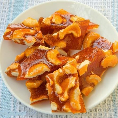 Cashew Nut Candy