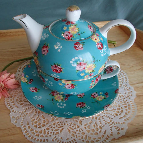 Teapot, Coffee Mugs & Tea Sets