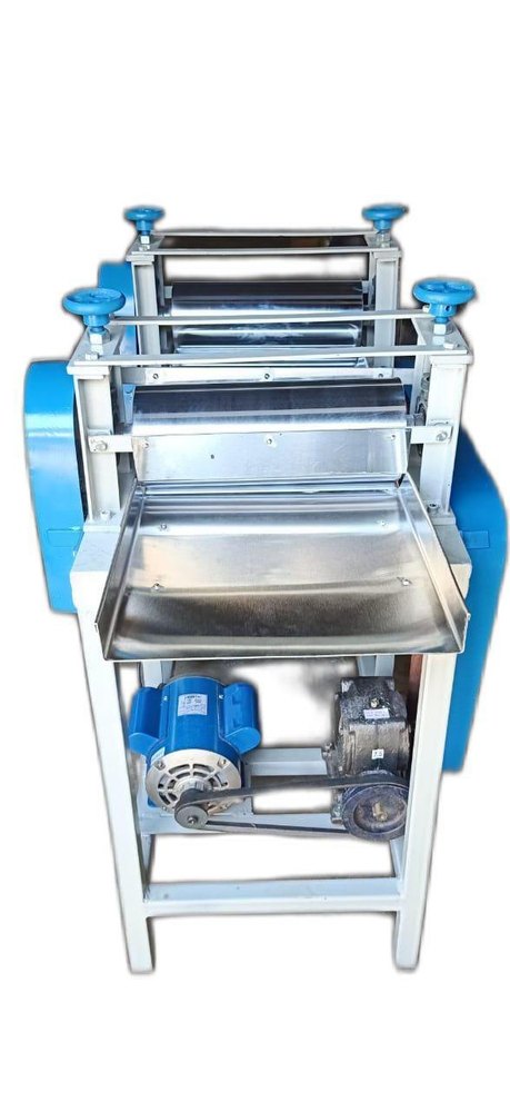 Mini Samosa/Kachori Semi Automatic Samosa Patti Machine, 50-75, 220 V