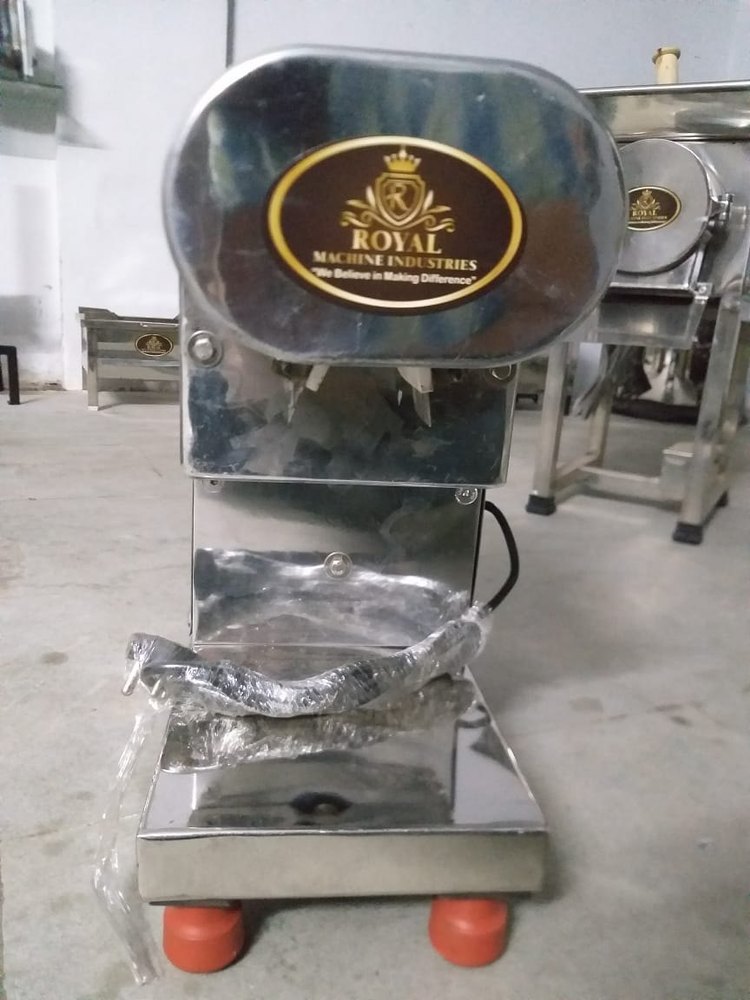 Semi-Automatic Fafda Making Machine, 0-25, Capacity: 50-60kg