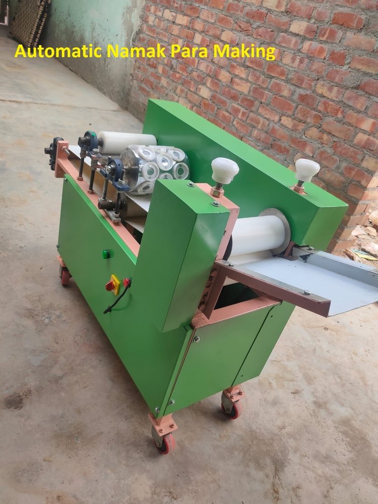 Automatic Namak Para Making Machine, Capacity: 200 Kg/Hr