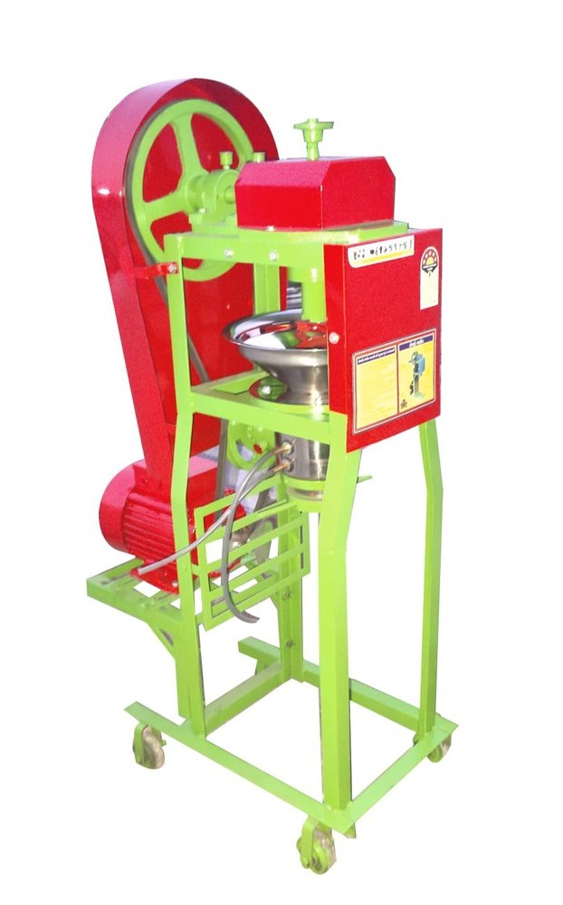 MS Stand Sevai Machine 1.5 HP, 60 KG. Approx, 1.2 Unit Per Hour