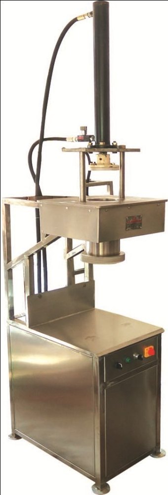Idiyappam Machine, 1HP, Capacity: 5