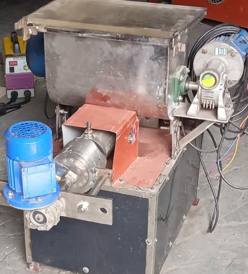 Stainless Stell 2- Stage Pasta Making Machine, Capacity: 50kg Per Hour