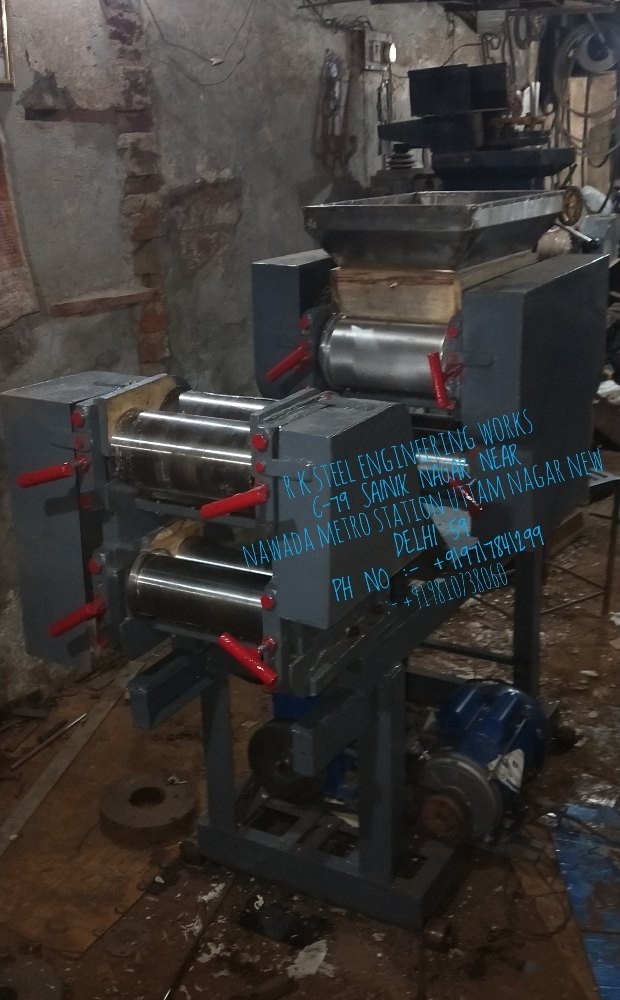 Mild Steel 3- Stage Noodles Making Machines