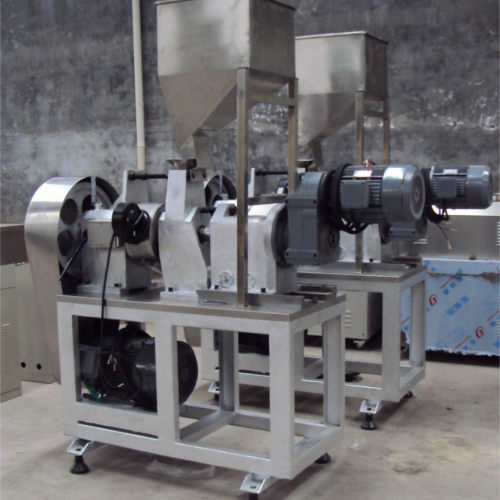 Automatic Kurkure Extruder, 23 HP, Capacity: 80/100/120 Kg / Hour