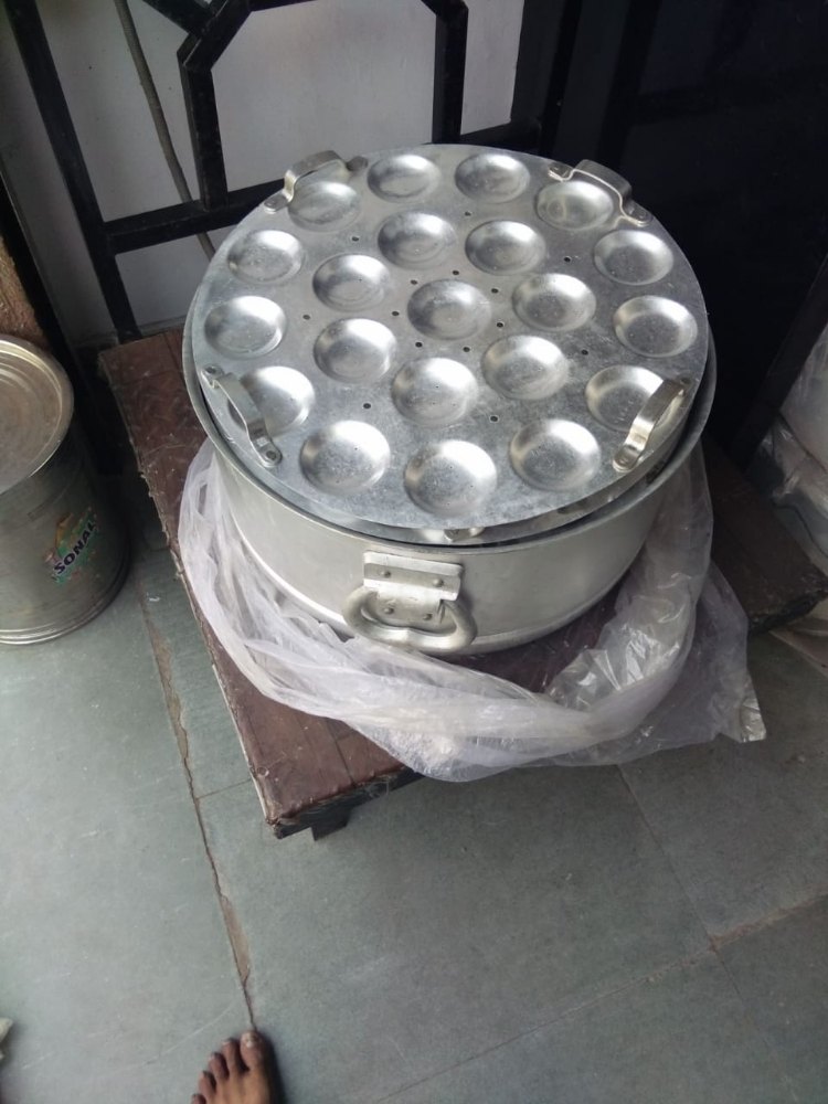 Mehta Silver Aluminium Idli Cooker Large, For Restaurant, Size: 45*60*75*90