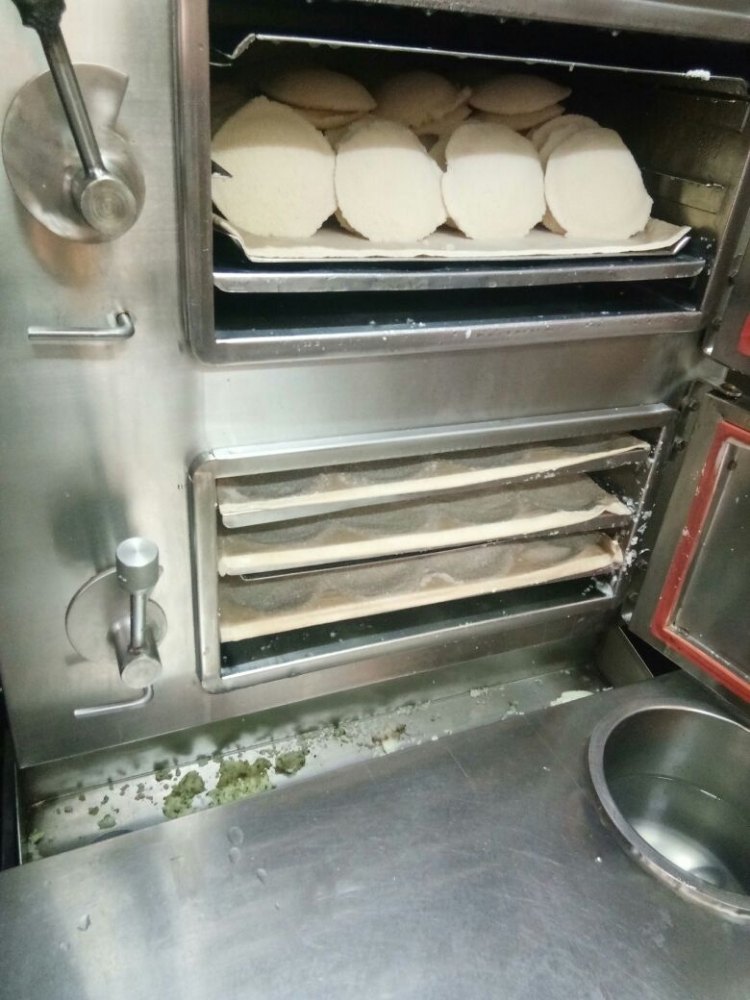 Ss Semi-Automatic Steam Idly Box, For Restaurant, Capacity: 120, 240
