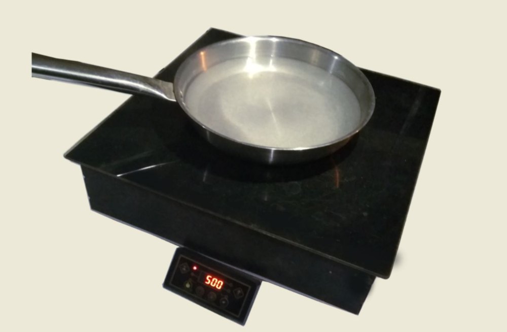 Mithram 300 Watt Commercial Induction buffet warmer, Capacity: 5 Liters To 9 Liters, Size/Dimension: 350X350mm