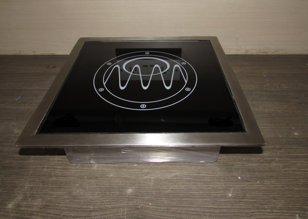 650 Watts Stainless Steel Induction Buffet Warmer, Size/Dimension: 14x14, Capacity: 5-8kg