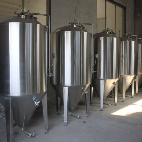 SS Vertical Polished Fabricated Brewery Equipment, Capacity: 500 L/hr
