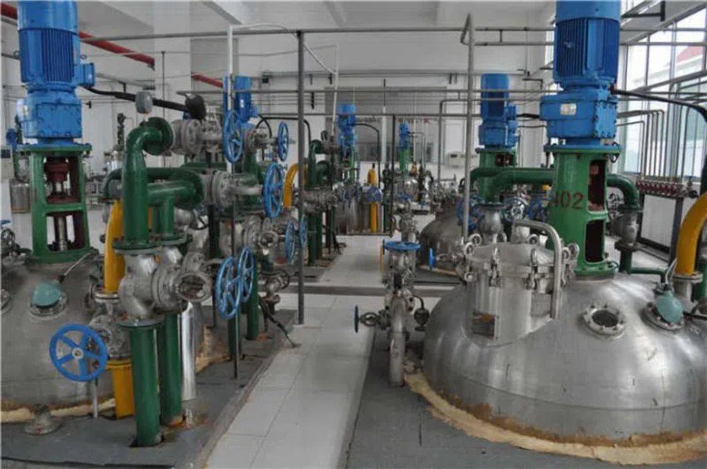 Mix Stainless Steel Industrial Small Scale Backers Yeast Plant, Model Name/Number: JVE500