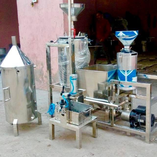 SS Fully Automatic Soya Milk Making Plant, Capacity: 100 kg/Hr