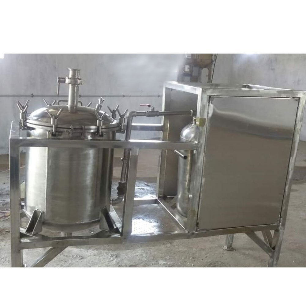 Stainless Steel Semi Automatic Soya Milk Making Machine, Capacity: 50L