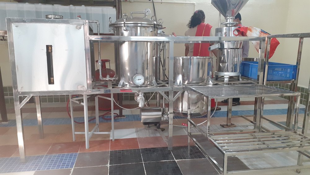 Stainless Steel 300LPH Soya Milk Making Machine, 1600 W