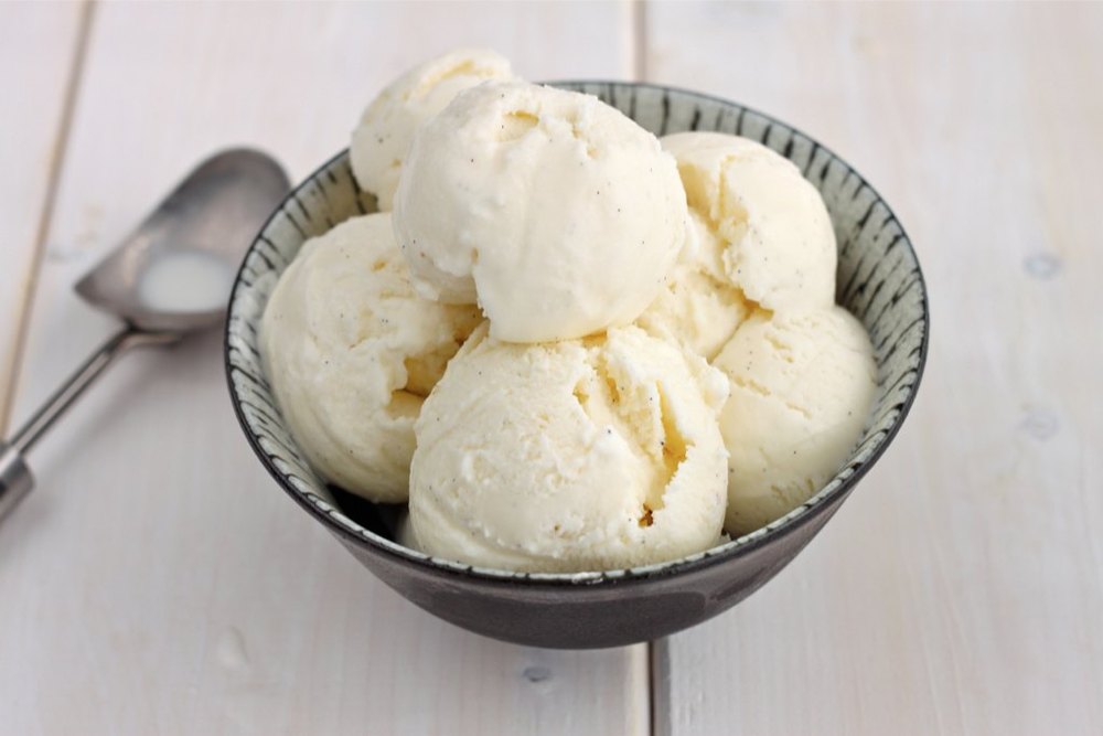 VANILLA ICE-CREAM FLAVOUR, Liquid, Packaging Size: Bottle