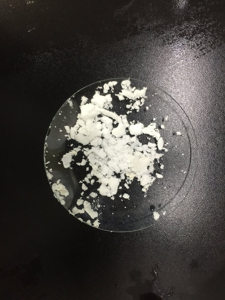 Light Yellow Or Oof White Calcium Peroxide Powder, Packaging Size: 25 kg