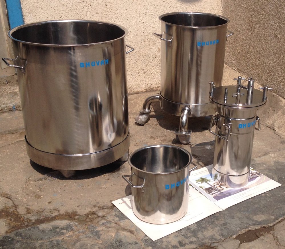 SS316 SS Pharma syrup Storage Container, Capacity: 5 Liters To 300 Liters
