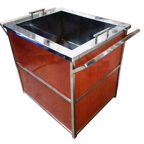 Open Top Red Stainless Steel Stylish Bin, Material Grade: 202-304, Capacity: 80ltr