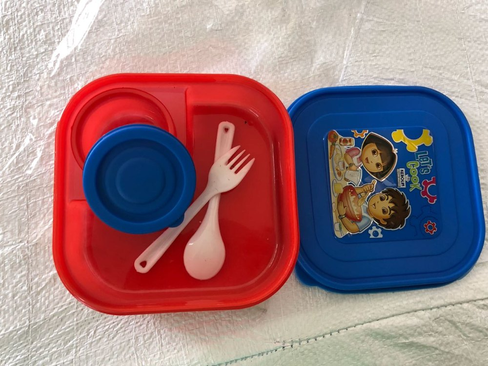 Kerolin Plastic School Lunch Box Kefresh Small