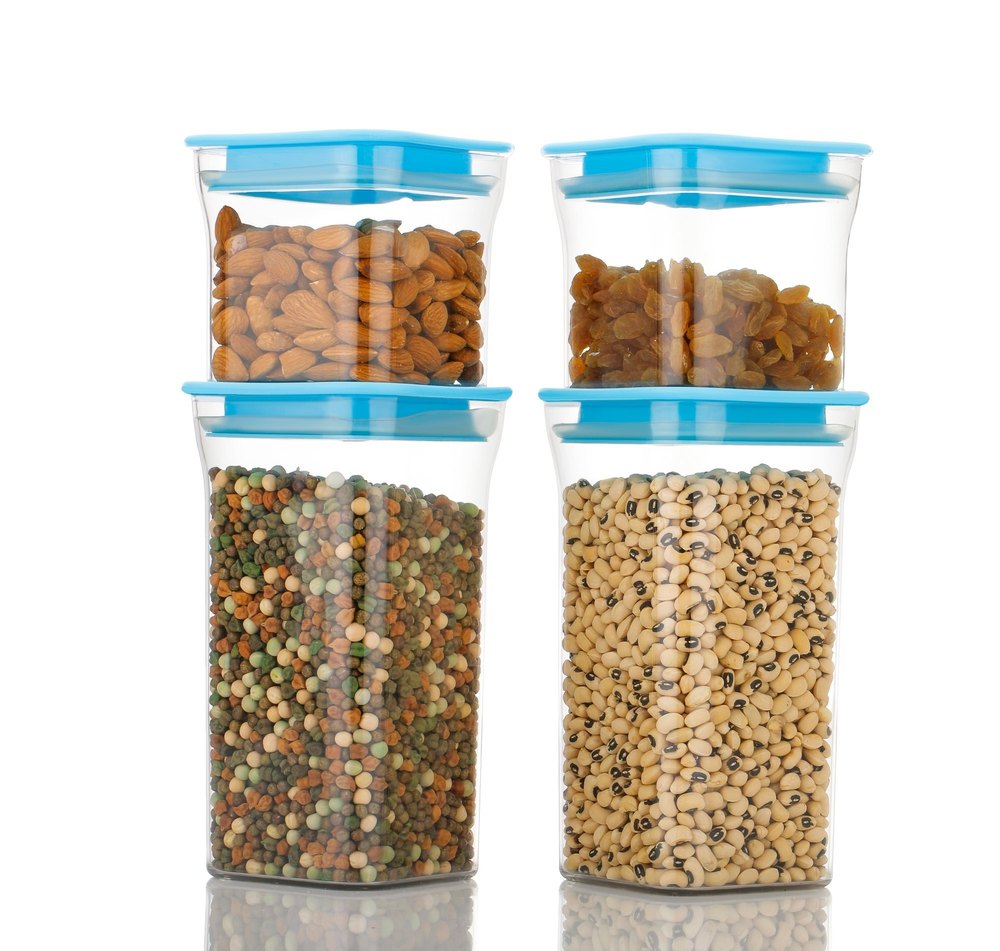 Square Transparent Kit Kat Airtight Container, 19x10x10 CM, Capacity: 630 ML 1160 ML
