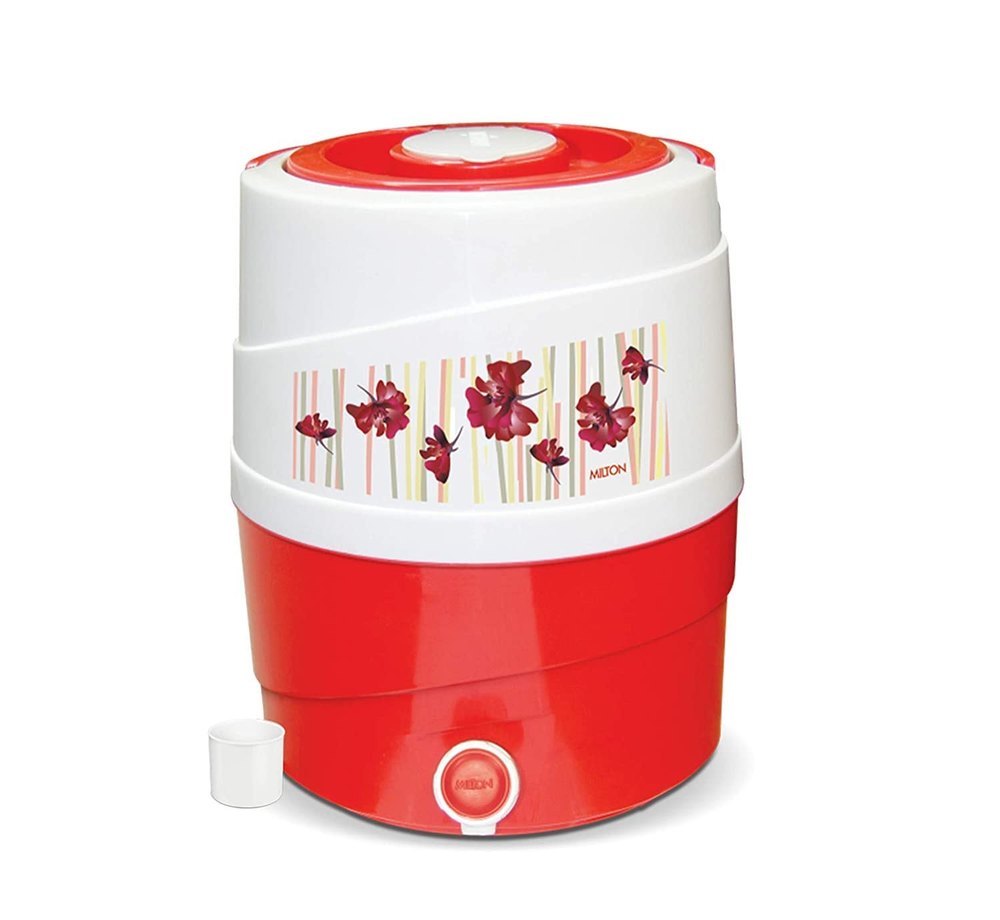 Red Plastic Milton Water Jug, Capacity: 18Lit