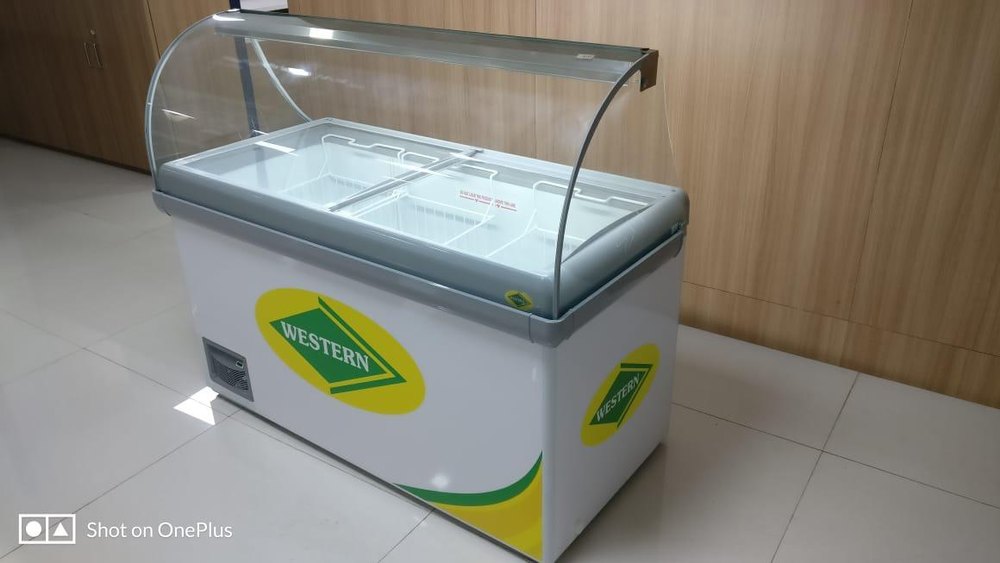 WESTERN -18 To -24 Freezers, Visi Coolers, Chest Coolers, Model No.: WHF125H, Capacity: 100 Liters