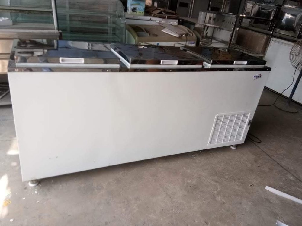 Western/Ice make White Horizontal Chest Coolers, Number Of Doors: 1, Storage Capacity: 100 To 1000 L