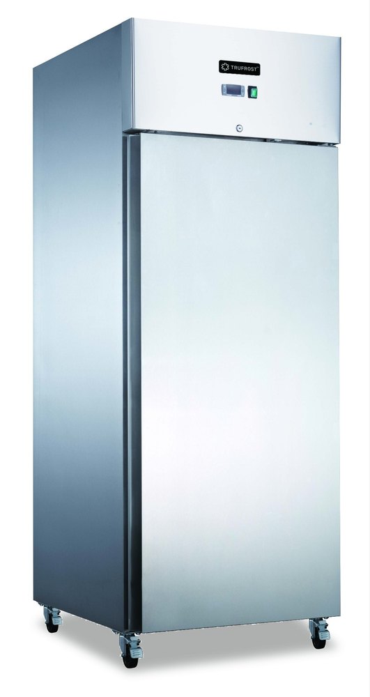 G-600TN PROFESSIONAL REACH IN CABINETS, Metal Door, 4