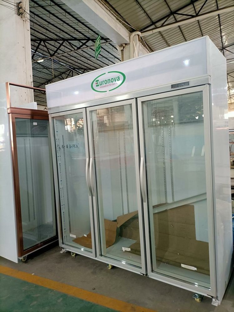 Euronova Visi Coolers 3 door chillers, 12 shelves