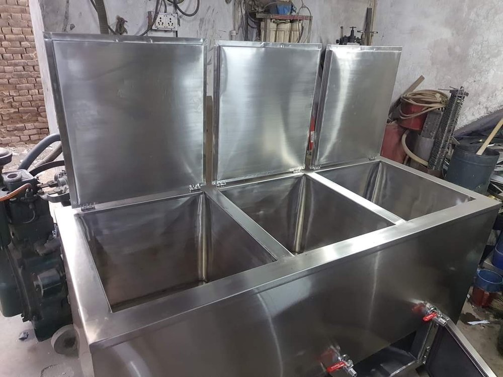 Sks Stainless Steel Milk Freezer, Number of Basket: 4, 40x24x34