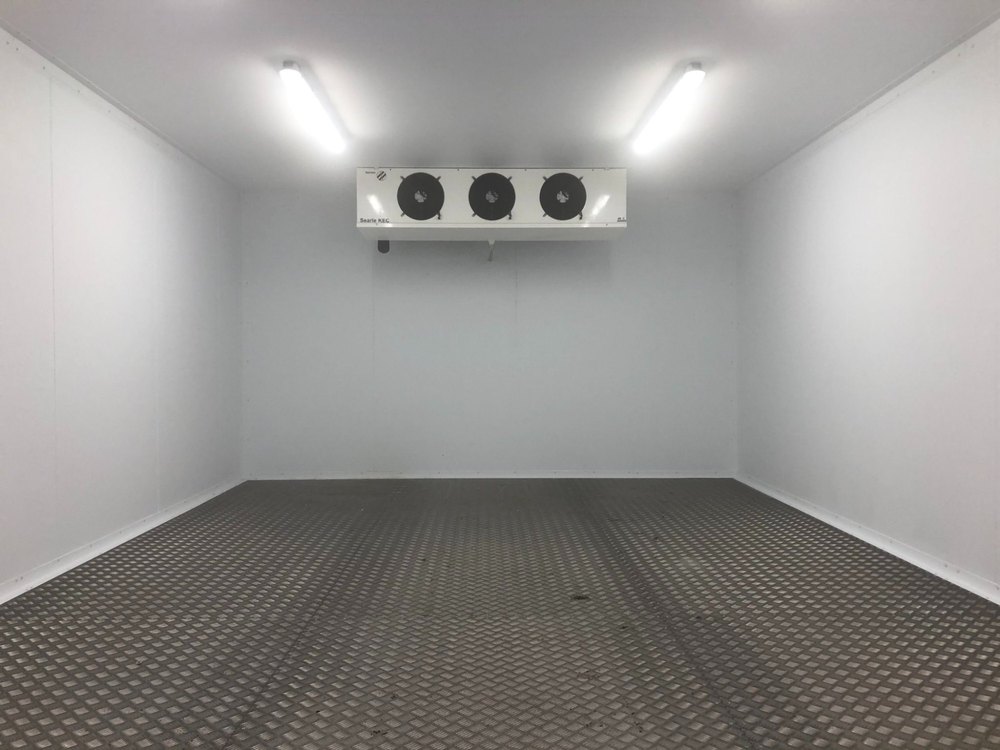 1 T To 1000 Mt Walk In Freezer Room