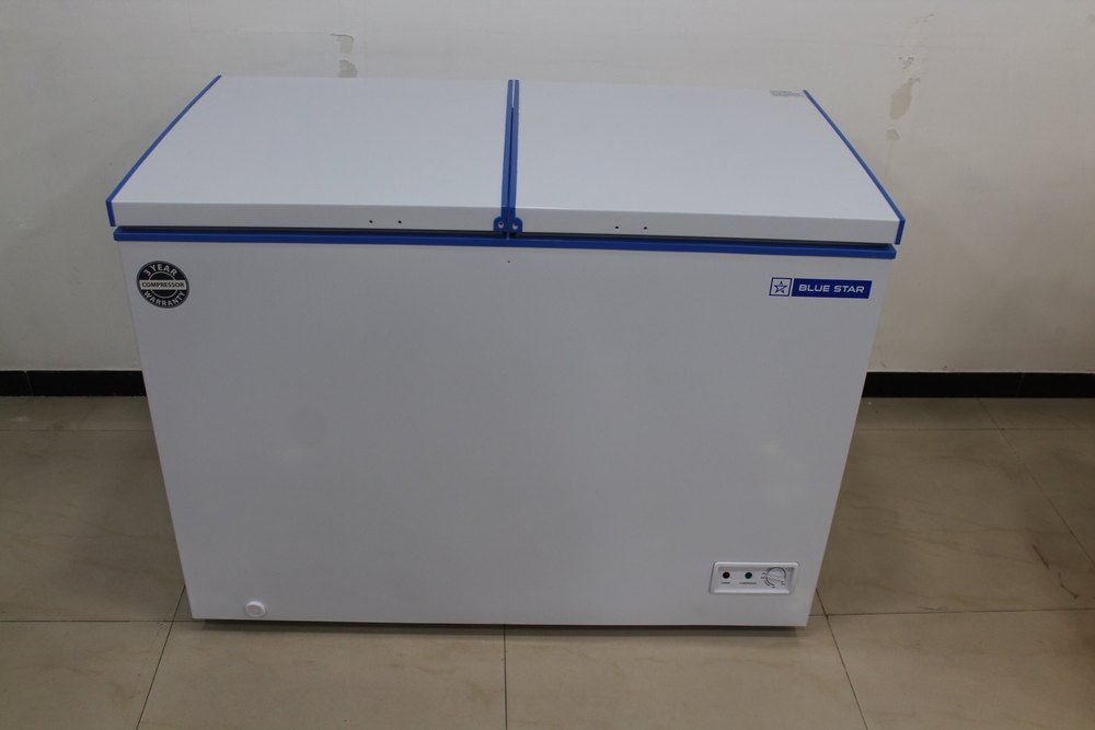 Blue star CHFDD300MGPW Hard Top Deep Freezers, 1140 X 670 X 835 Mm, Refrigerant Used: R290
