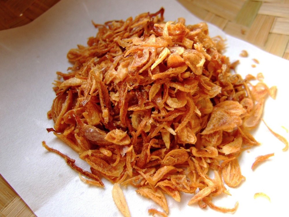 Natural Prime Red Fried Onion Flakes, Packaging Size: 20 Kg, Packaging: Bags
