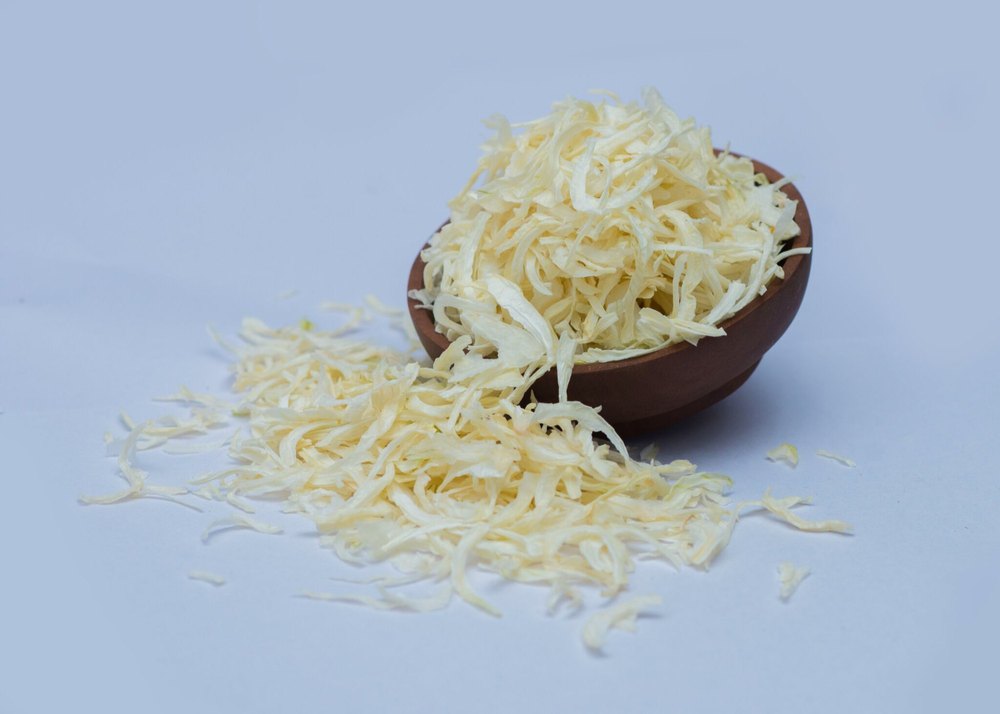 A Grade Dried White Onion Kibbled, Gujarat, Packaging Size: 14 kg