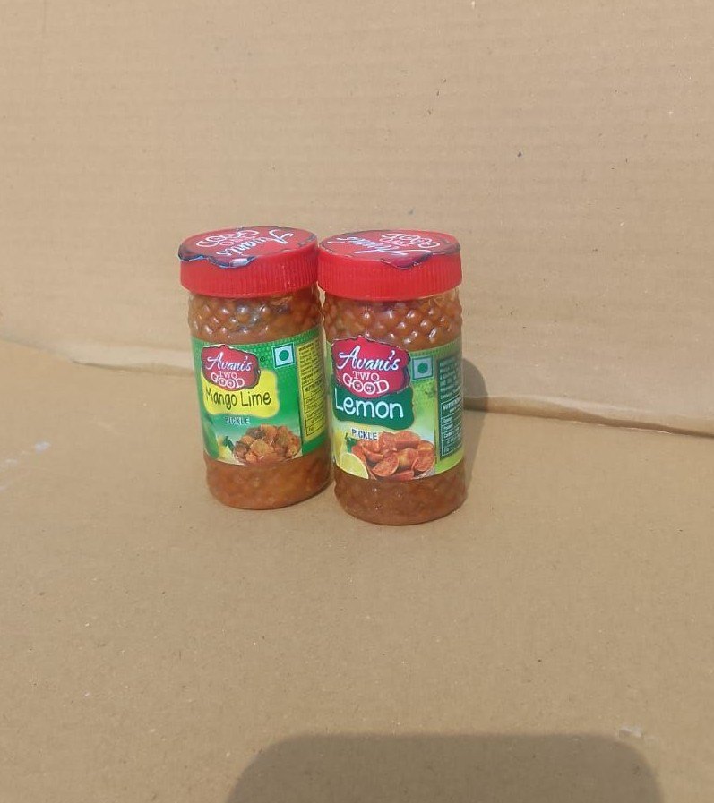 India Spicy Garlic Pickle 60 Gm Rs 10, Packaging Type: Box