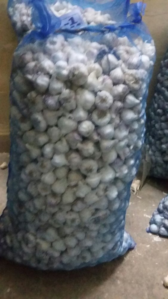 A Grade Fresh Garlic, Garlic Size: Medium And Big S, White