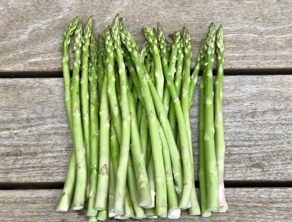 Pan India Green Asparagus, Carton, Packaging Size: 5 Kgs