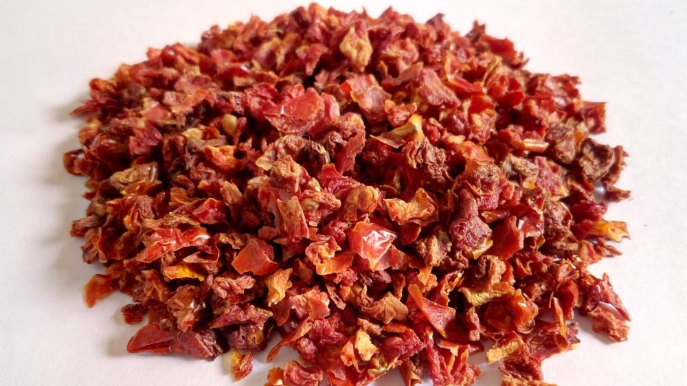 Tomato Flakes, Packaging: Plastic Bag or Polythene