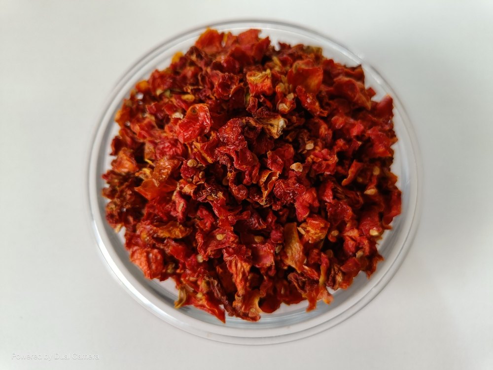 Moomba Red Dehydrated Tomato Flakes