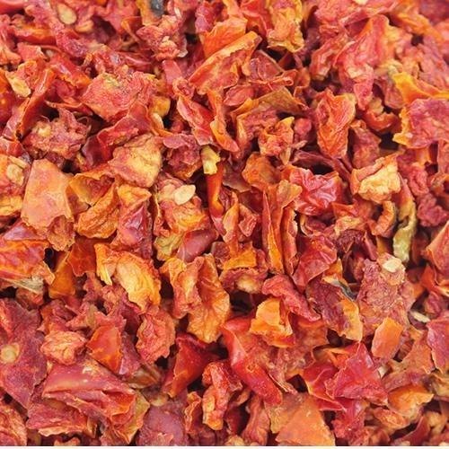 Eeva Dehydrated Tomato Flakes, Packaging: LDPE Bag, Packaging Size: 5 Kg