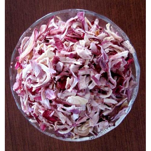 Dehydrated Red Onion Kibbled, Packaging Size: 14 kg