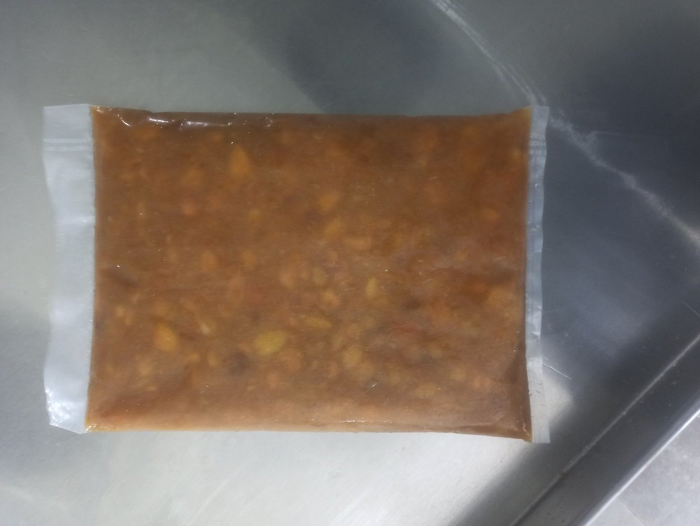 WK Red Frozen Chikoo Pulp, Packaging Size: 1 Kg, Speciality: Organic