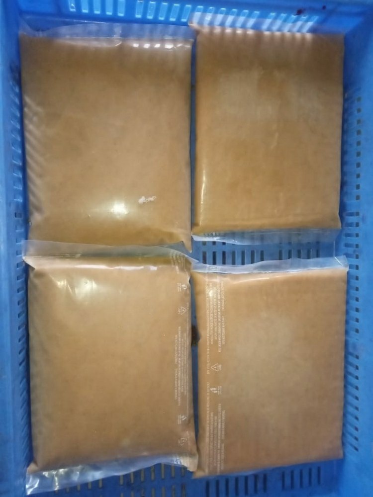 Kurup Agro Brown Frozen Chikoo Pulp, Packaging Type: Packets