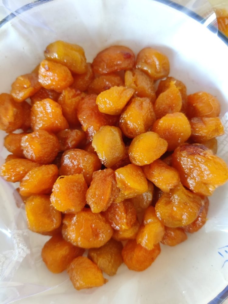 A Grade Aloo Bokhara, Packaging Type: Carton, Packaging Size: 10 Kg