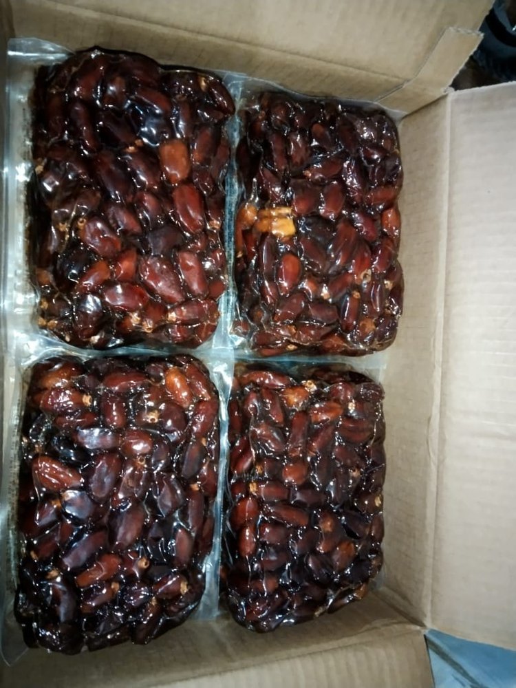 Khalas Wet Dates, Packaging Size: 1kg