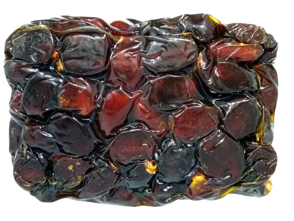 A Grade Dark Brown Wet Dates, Packaging Size: 250gm, Packaging Type: Packet
