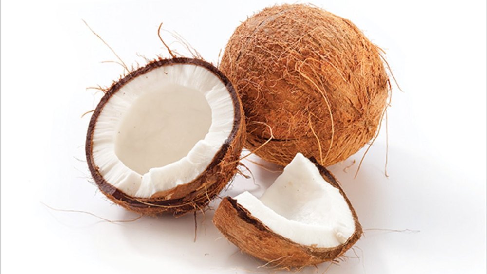 A Grade Solid Brown Husked Coconut, Packaging Size: 50 Kg