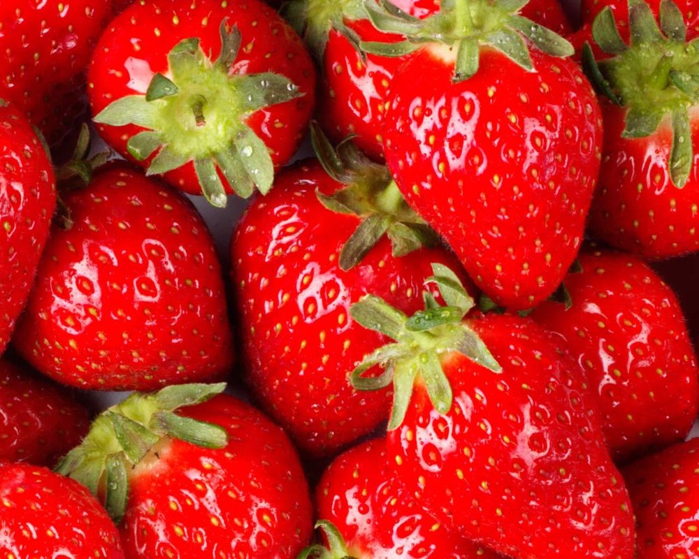 A Grade Fresh Strawberry, Packaging Type: Carton, Packaging Size: 10 Kg